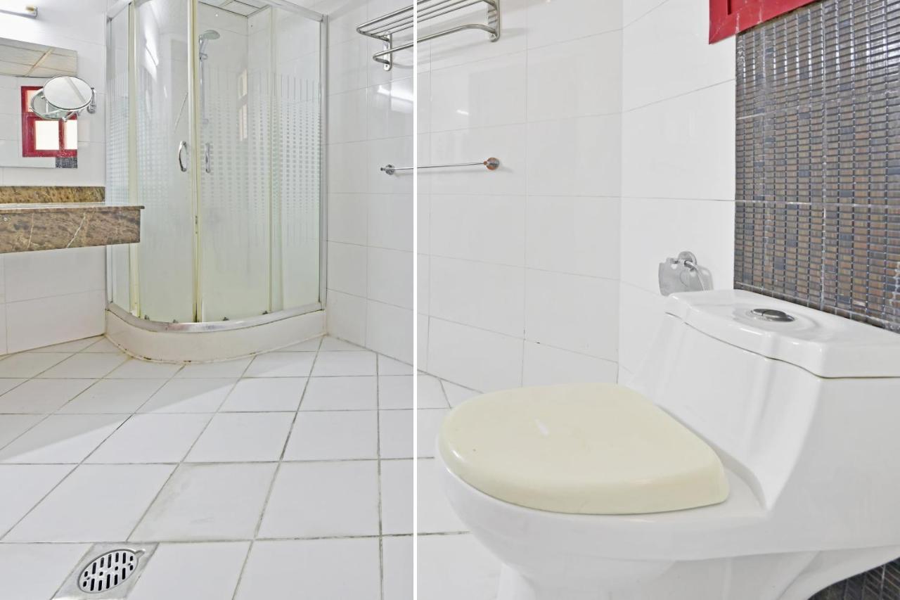 Oyo 118 Revira Hotel Manáma Kültér fotó